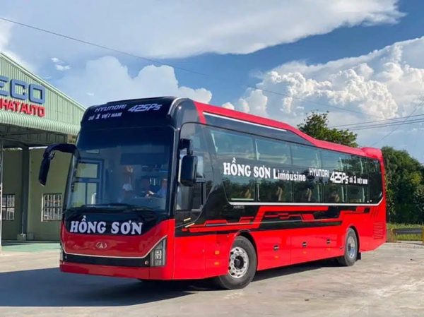 Xe Hồng Sơn tuyến Sài Gòn đi Phú Yên