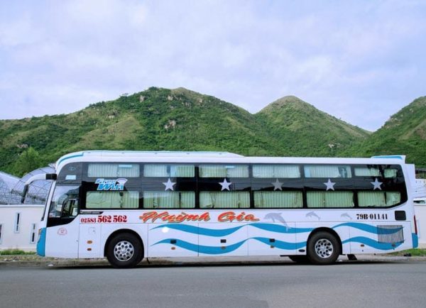 Xe Huỳnh Gia Sài Gòn đi Khánh Hòa